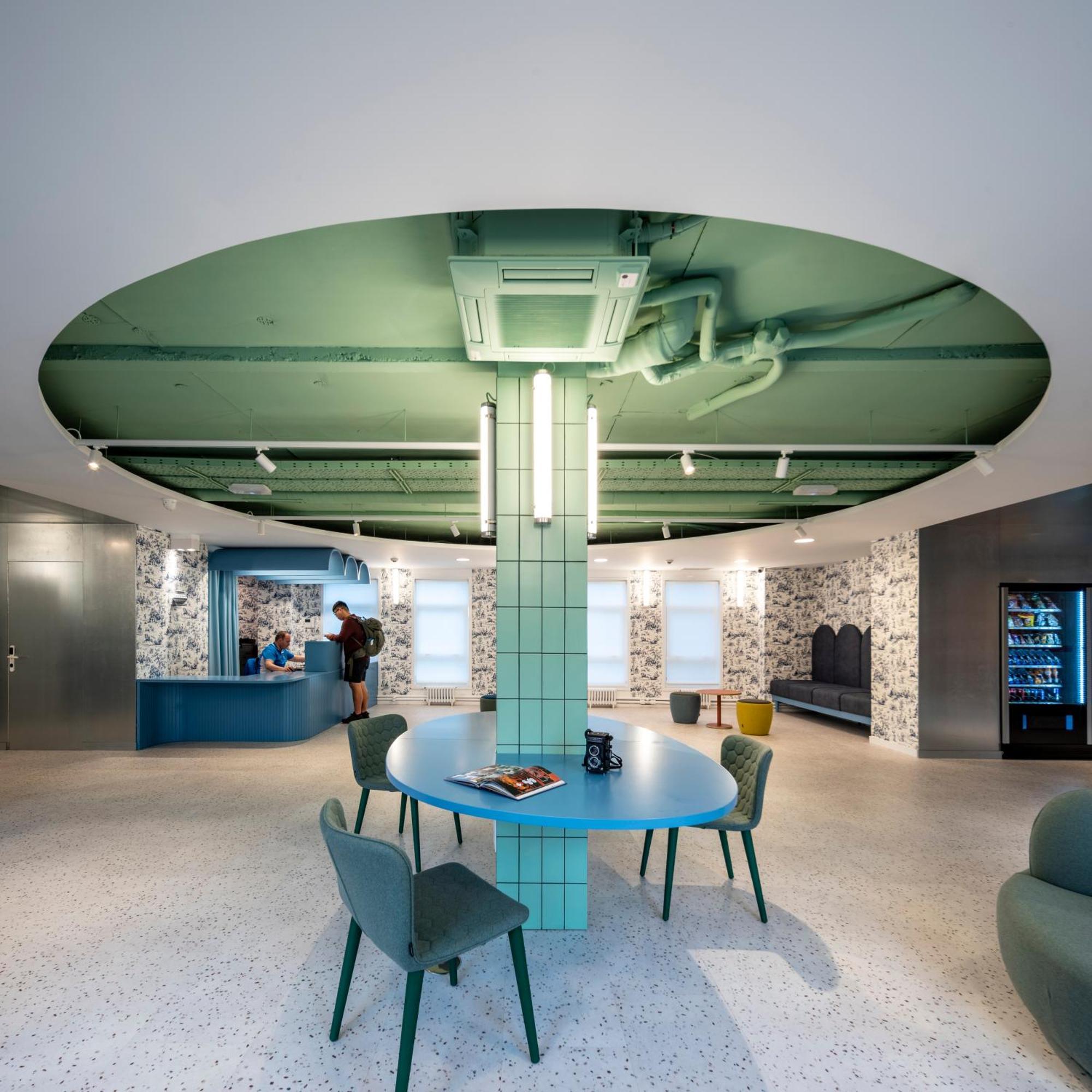 Loop Inn Hostel Сантьяго-де-Компостела Экстерьер фото