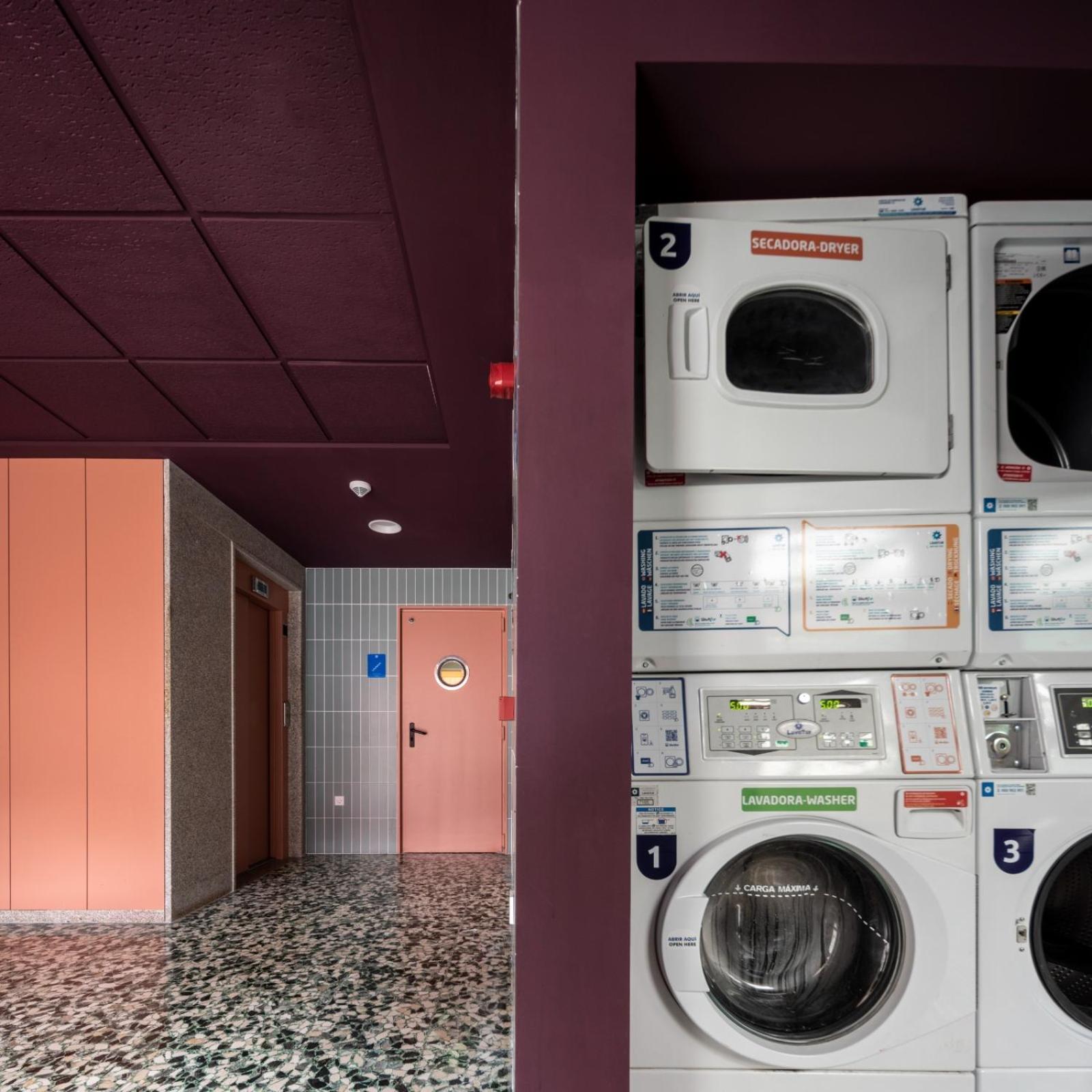 Loop Inn Hostel Сантьяго-де-Компостела Экстерьер фото