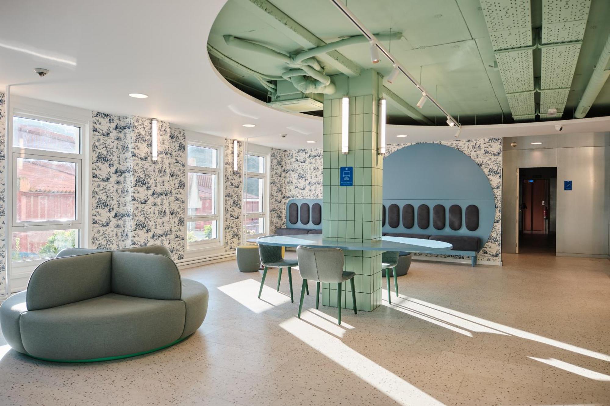 Loop Inn Hostel Сантьяго-де-Компостела Экстерьер фото