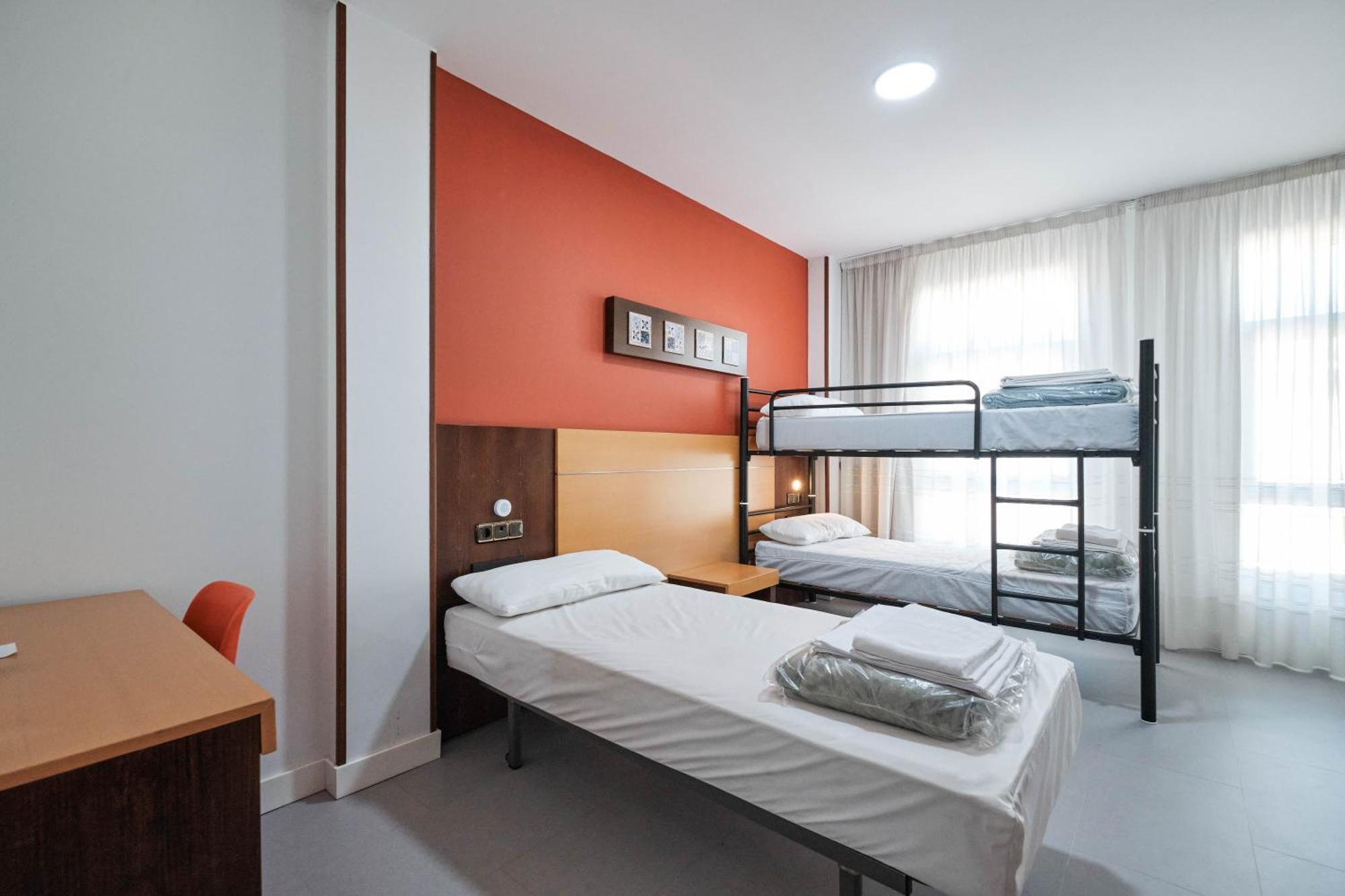 Loop Inn Hostel Сантьяго-де-Компостела Экстерьер фото